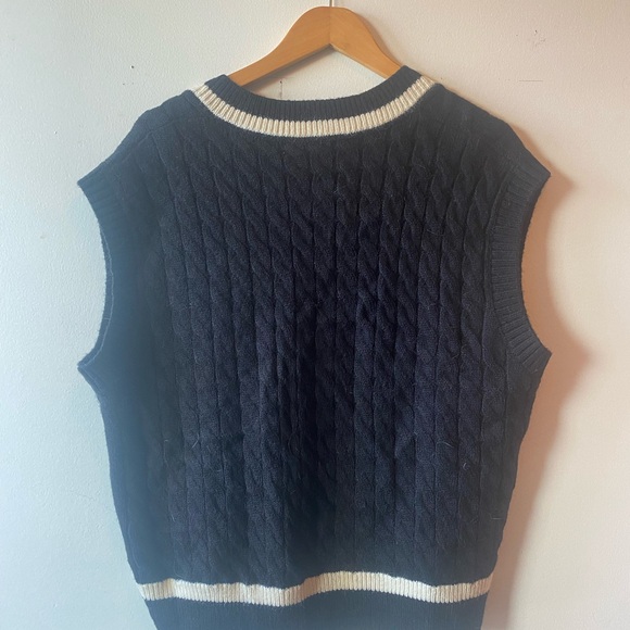 oak + fort oversized varsity vest - Picture 2 of 3